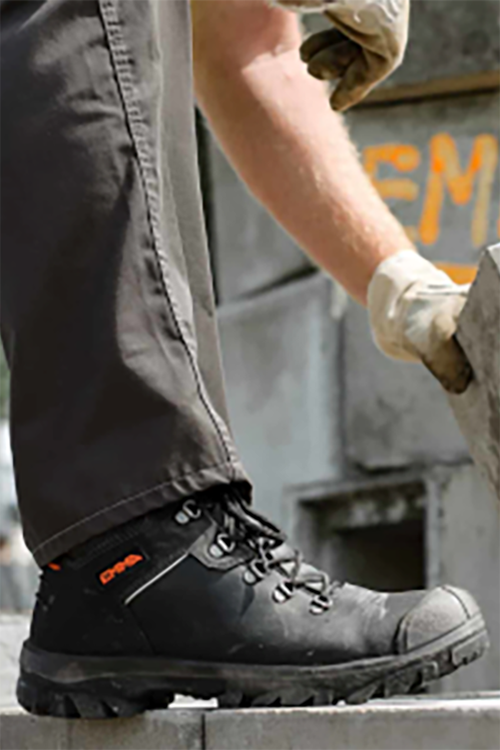 Werkschoenen in Beneden-Leeuwen van het merk Emma